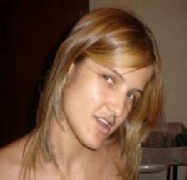 Elaine dando de quatro - MG
